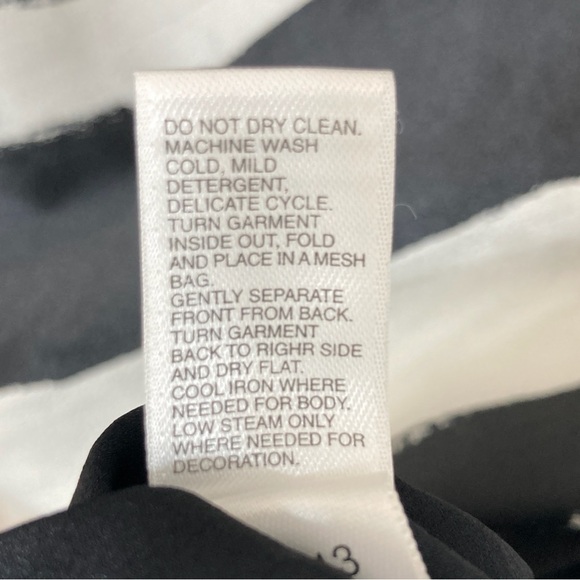 ST. JOHN Black Jeweled Neck Sleeveless Dress 8 Engagement Party Evening Cocktail - Picture 11 of 13